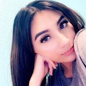 Meet your Posher, Saraah